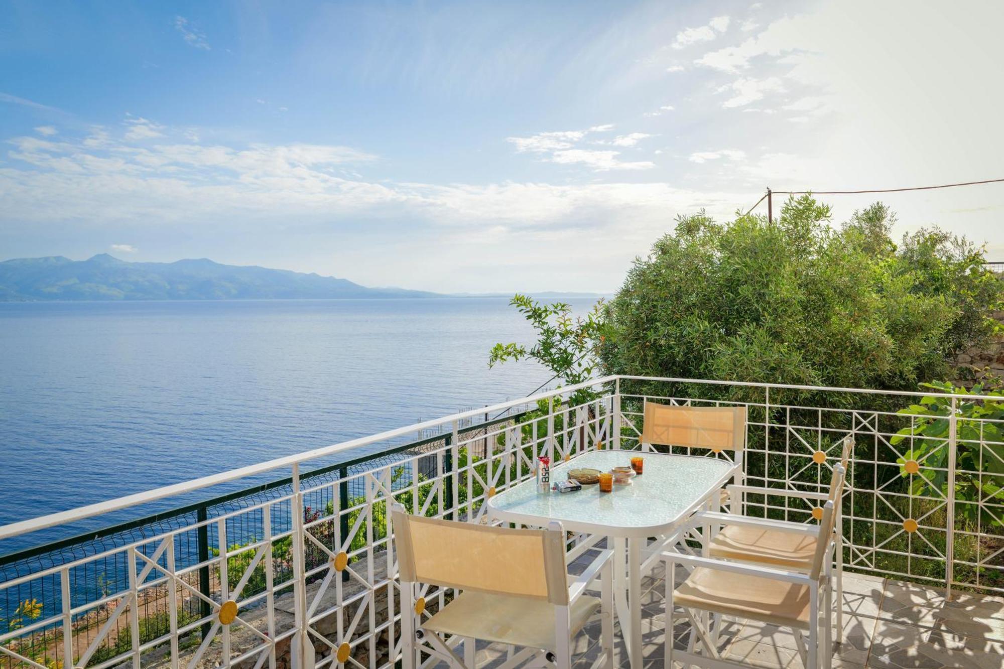 Vila Shakaj Sarandë Exterior foto